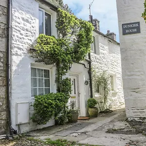 villa-8-stonegate.yorkshirehotels.net/